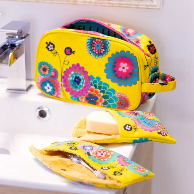 pochette-a-brosse-a-dents (2).webp