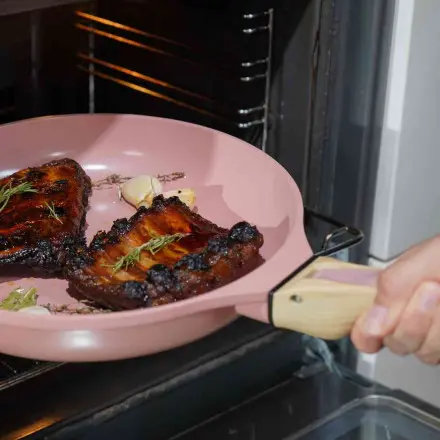 poele-24-cm-a-poignee-amovible (6).webp