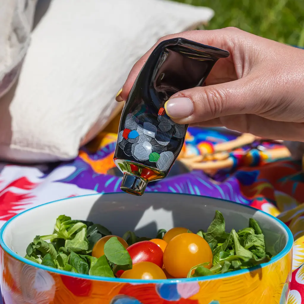 poivriere-paint-it-black (1).webp