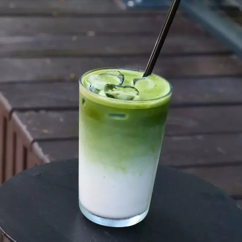 10-sticks-the-vert-matcha-bio (2).webp