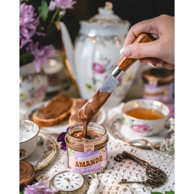imgi_19_Lait-Noisette-Amande-Pate-A-Tartiner-100G.webp