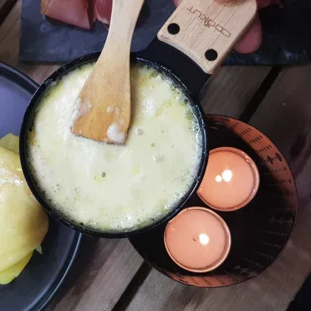 bougies-speciales-raclettes-et-fondue-terra-nature-alencon2.webp
