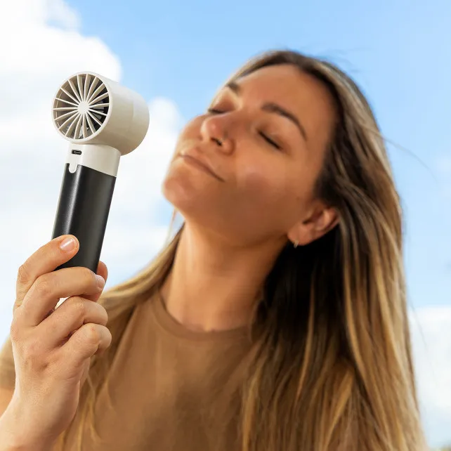 ventilateur-brumisateur-rechargeable-so-fresh.webp
