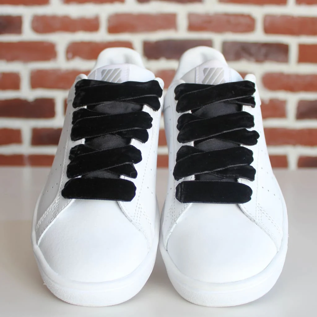 Lacets Noir en Velours - Furious Laces